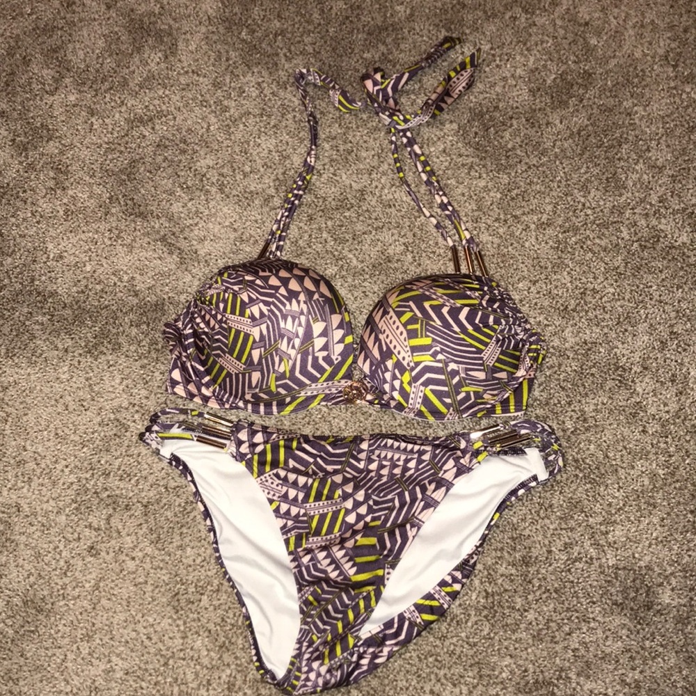 Victoria’s Secret Aztec print bikini set